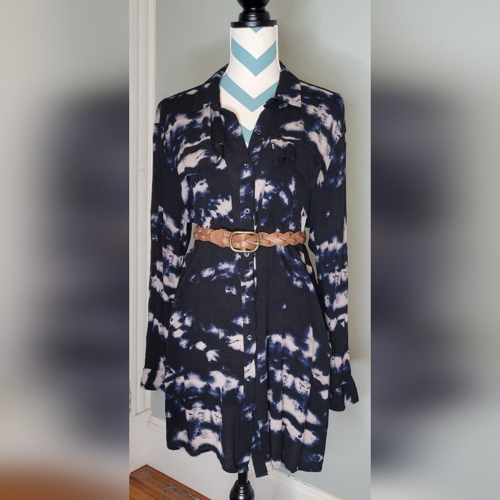 Carolina Belle Tie Dye Button Up Tunic Size L